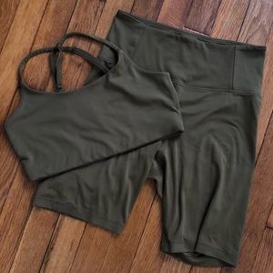 Girlfriend sage green float set - size medium